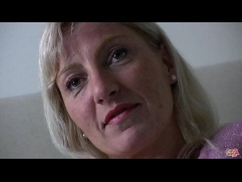 ❤️ A mãe que todos nós fodemos ... Senhora, comporte-se! ❤❌ Sexo vídeo em nós ﹏