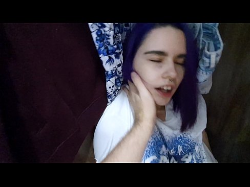 ❤️ Encontrei minha irmã no armário e ajudei-a a se ejacular. ❤❌ Sexo vídeo em nós ﹏